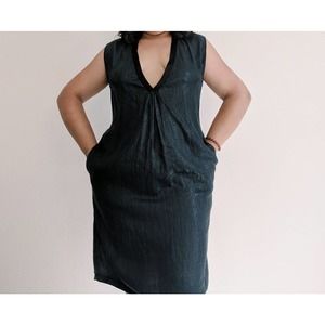 NWT Ian RN Formal Sequined Dress